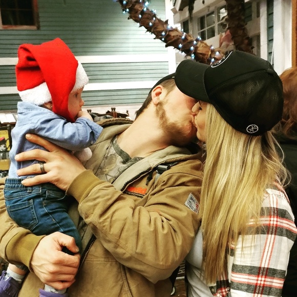 Meet your Posher, Alayna - Picture 1 of 1